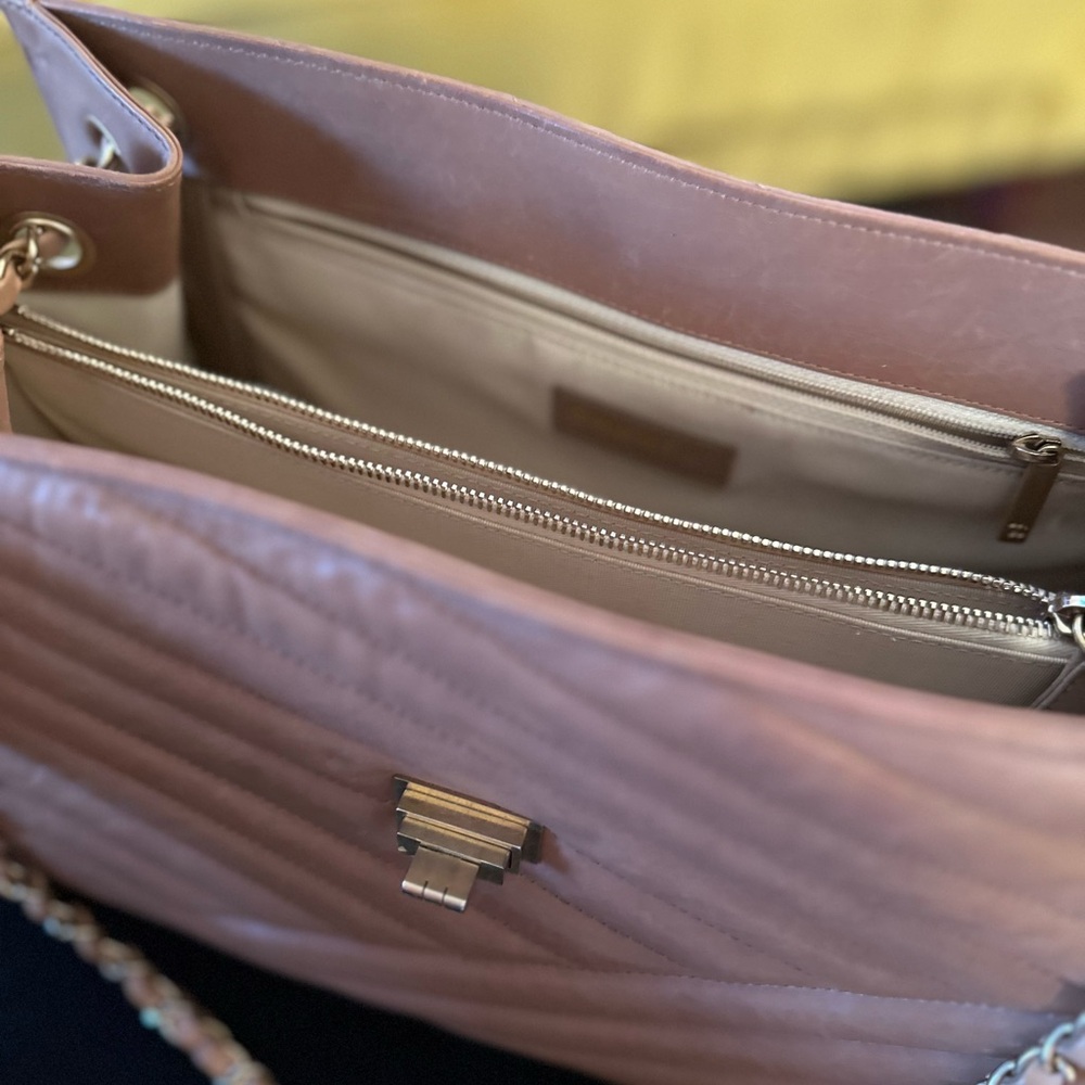 Chanel Gabrielle Tote Leather Bag - Picture 4 of 14